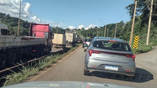 Congestionamento em rodovia na Grande BH