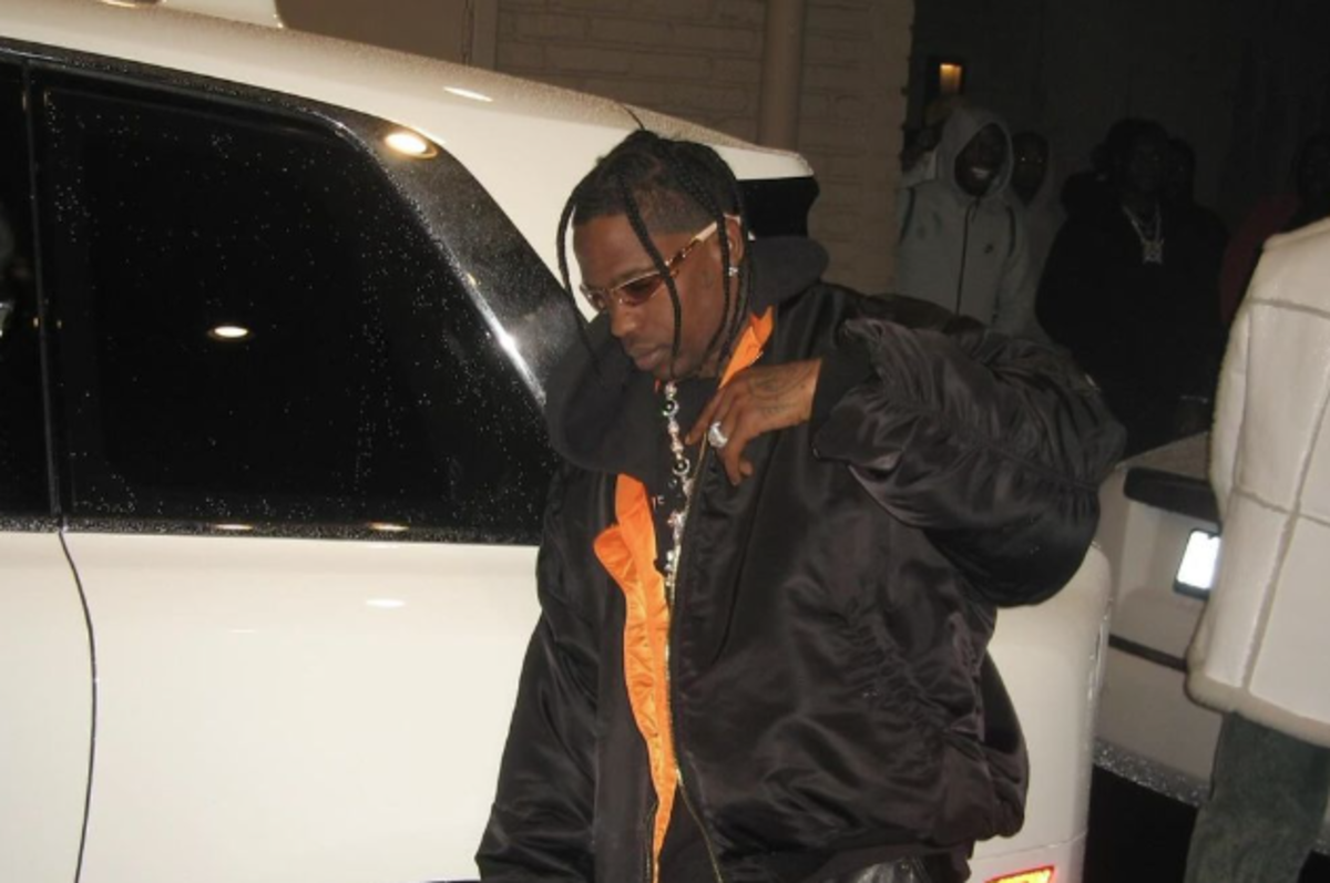 Travis Scott é solto da prisão após briga com segurança em hotel de Paris