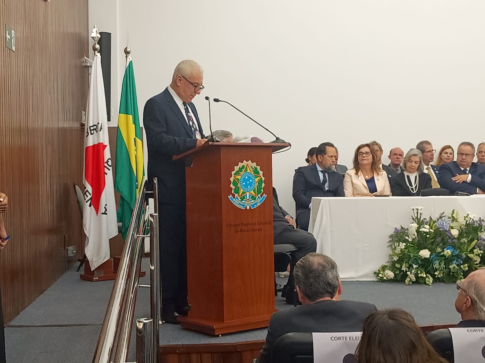 Presidente do TRE de Minas assume órgão que reúne chefes da Justiça Eleitoral nos estados
