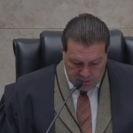 Após ter mandato cassado pelo TRE, deputado desabafa: 'Tapetão'