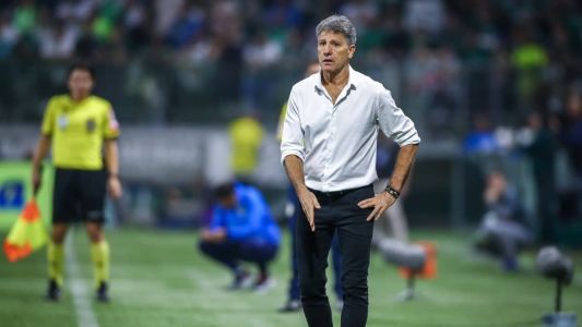 Treinador adotou tom ameno após a derrota para o Palmeiras