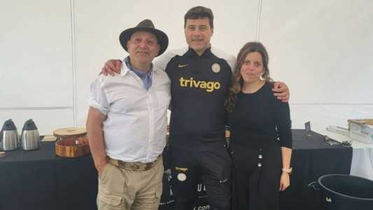Treinador argentino bancou churrasco para funcionários do Chelsea