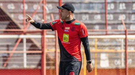 Treinador foi contratado para disputa da Série C do Brasileirão