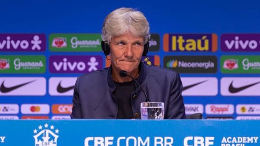 Treinadora realizou convocação nesta terça-feira (27) na sede da CBF, no Rio de Janeiro