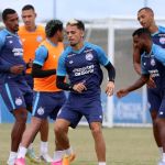 Com duas ausências, Bahia segue rotina de treinos visando duelo com Flamengo