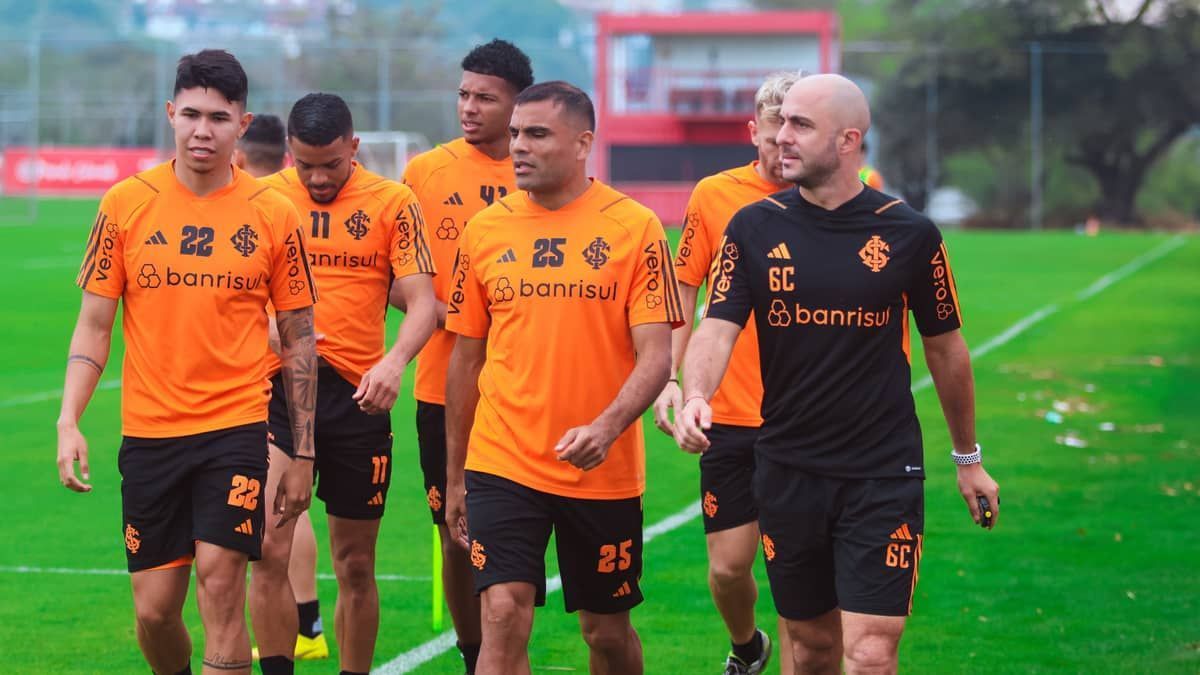 Jogadores do Inter passam por antidoping 'surpresa' antes da semifinal da Libertadores
