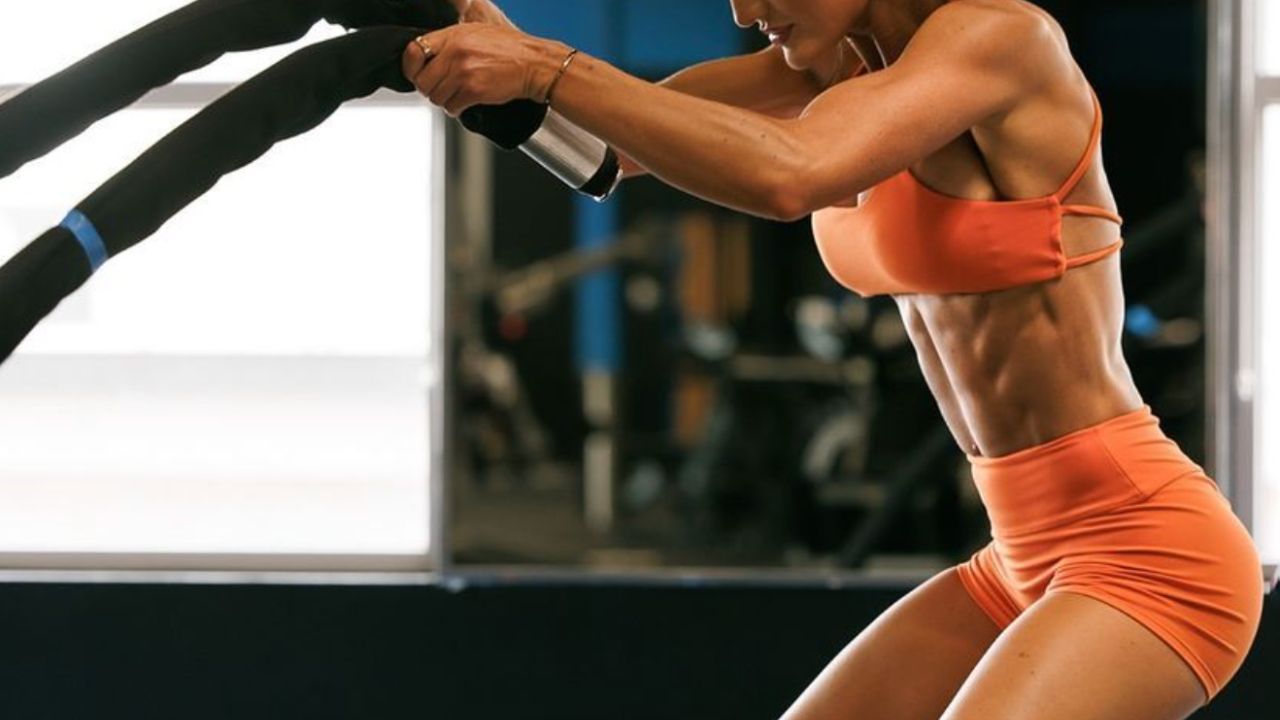 Treino em casa para glúteos e pernas: 7 exercícios sem equipamentos