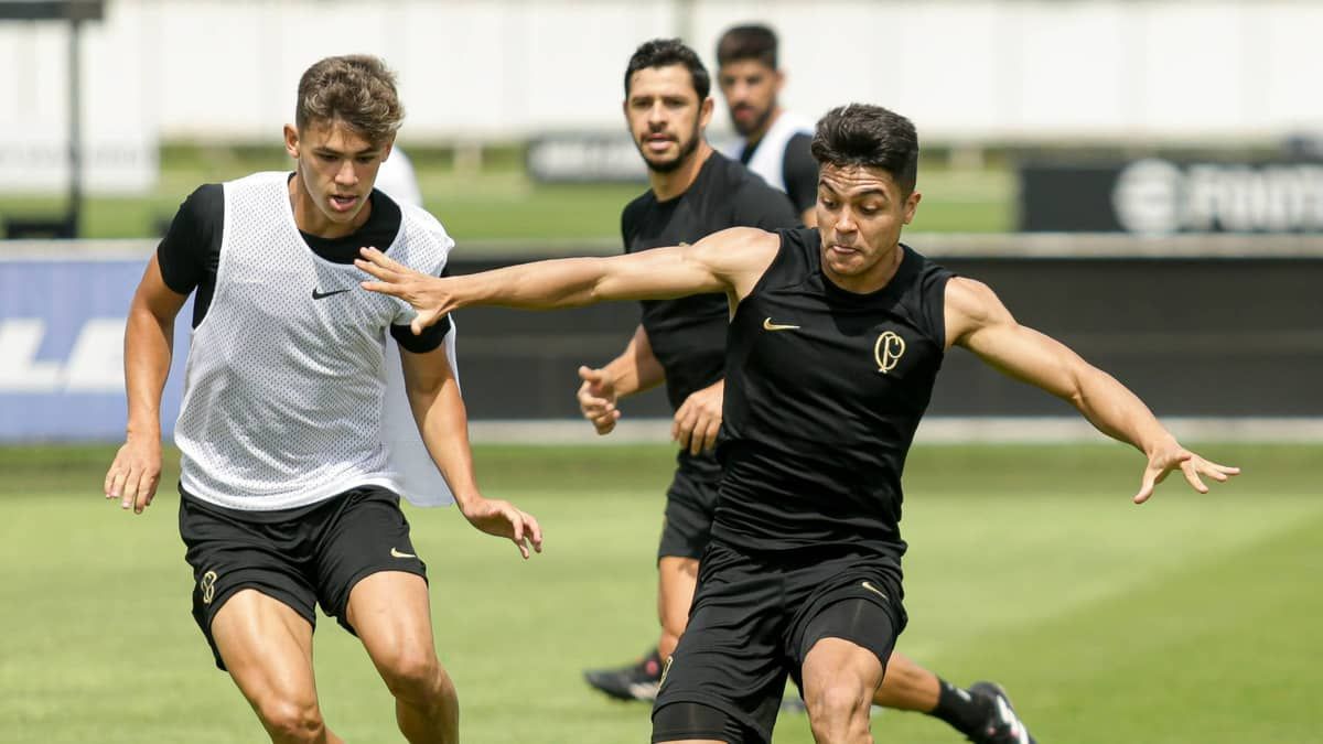 Luxemburgo convoca dez jovens da base para treino do Corinthians