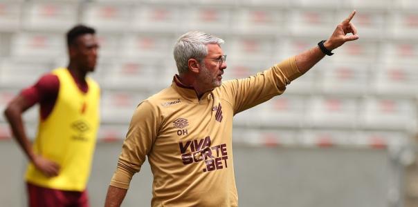 Odair Hellmann tem 54% de aproveitamento no comando do Athletico-PR em 2025