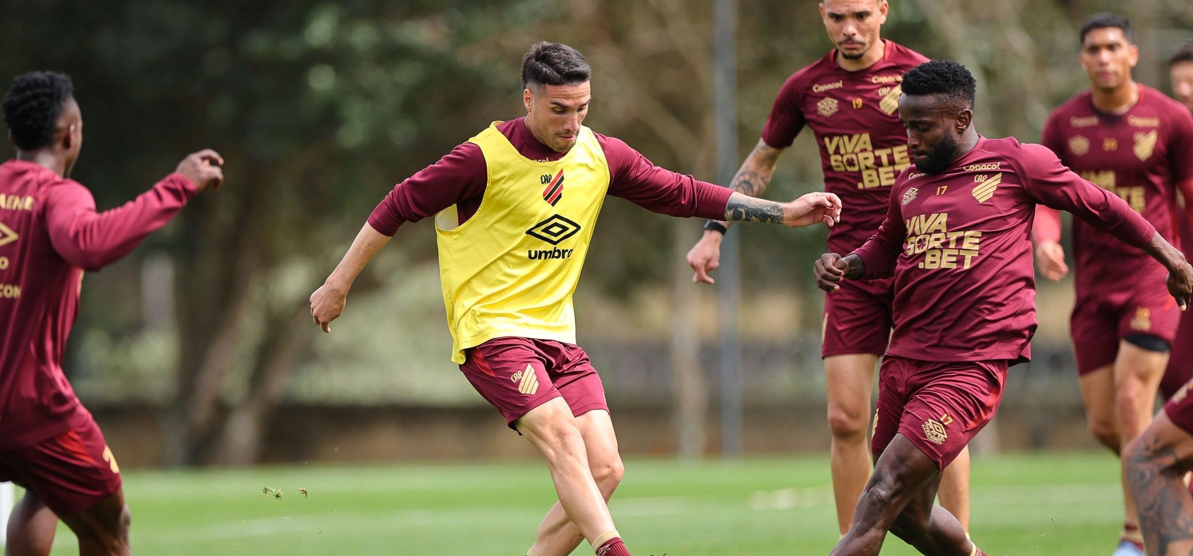 As opções no time do Athletico-PR para enfrentar o Corinthians pela Copa do Brasil