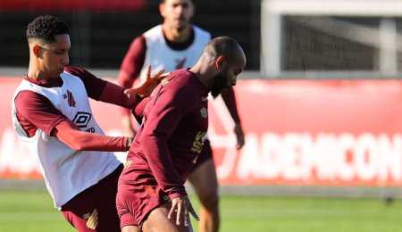 Mudança no esquema tático do Athletico pode recolocar Patrick entre os titulares