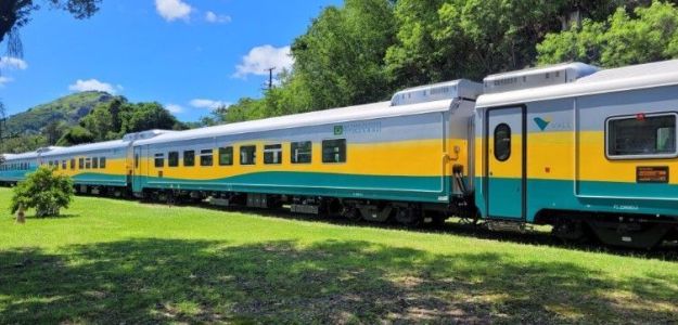 Trem de Passageiros Vitória a Minas