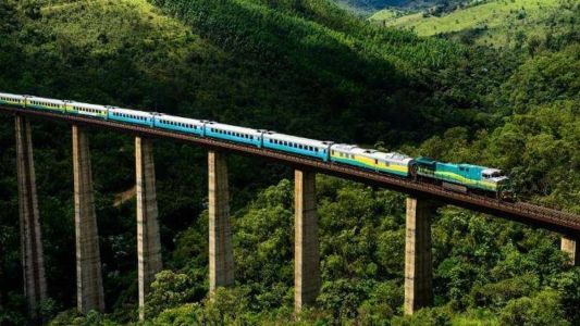 Trem volta a circular no trecho entre Itabira e Nova Era
