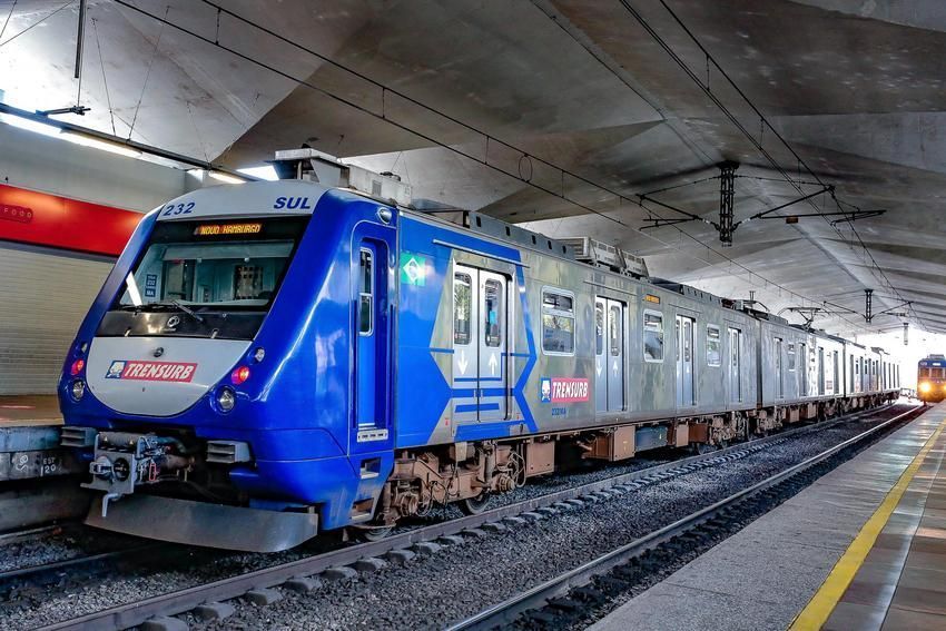 Trens voltam a circular de forma emergencial e gratuita na região metropolitana de Porto Alegre