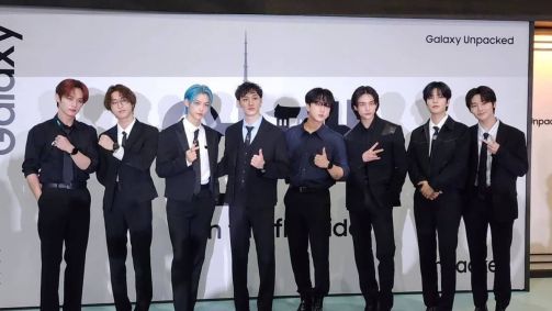 Três integrantes da banda de K-Pop Stray Kids se envolveram em um acidente de carro nesta quarta-feira (20)