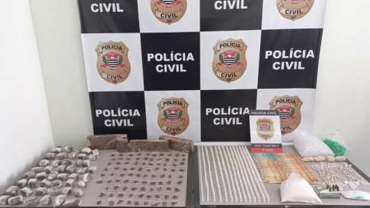 Três membros do PCC foram presos em flagrante nesta sexta-feira (10).