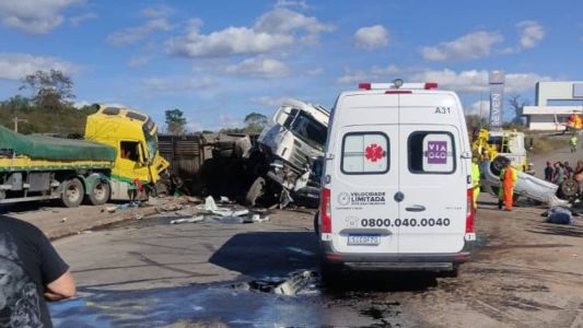 Três pessoas morreram no acidente