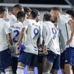 Cruzeiro tem três jogadores pendurados para duelo com Athletico-PR