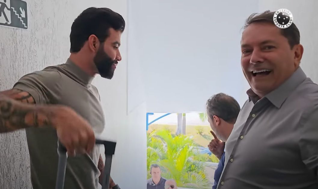 Pedrinho faz convite a Gusttavo Lima, e Cruzeiro mostra bastidores de visita à Toca II