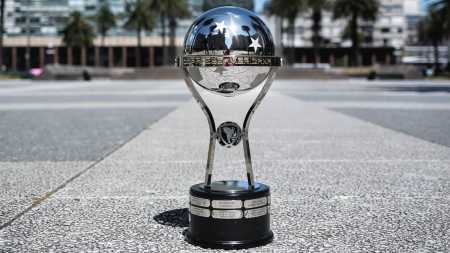 Troféu da Copa Sul-Americana