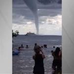 Tromba d’água surpreende banhistas no Maranhão: veja o vídeo