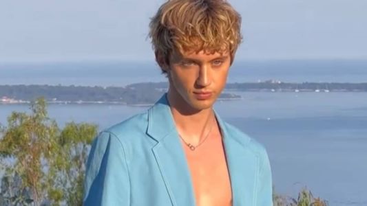 Troye Sivan, ator e cantor sul-africano