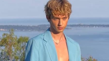 Troye Sivan, ator e cantor sul-africano