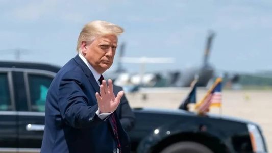 Ao contrário de sua acusação em Nova York, não haverá fotos no tribunal porque não são autorizadas câmeras em tribunais federais