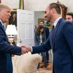 Eduardo Bolsonaro sobre Trump: ‘se for candidato, dificilmente perde’