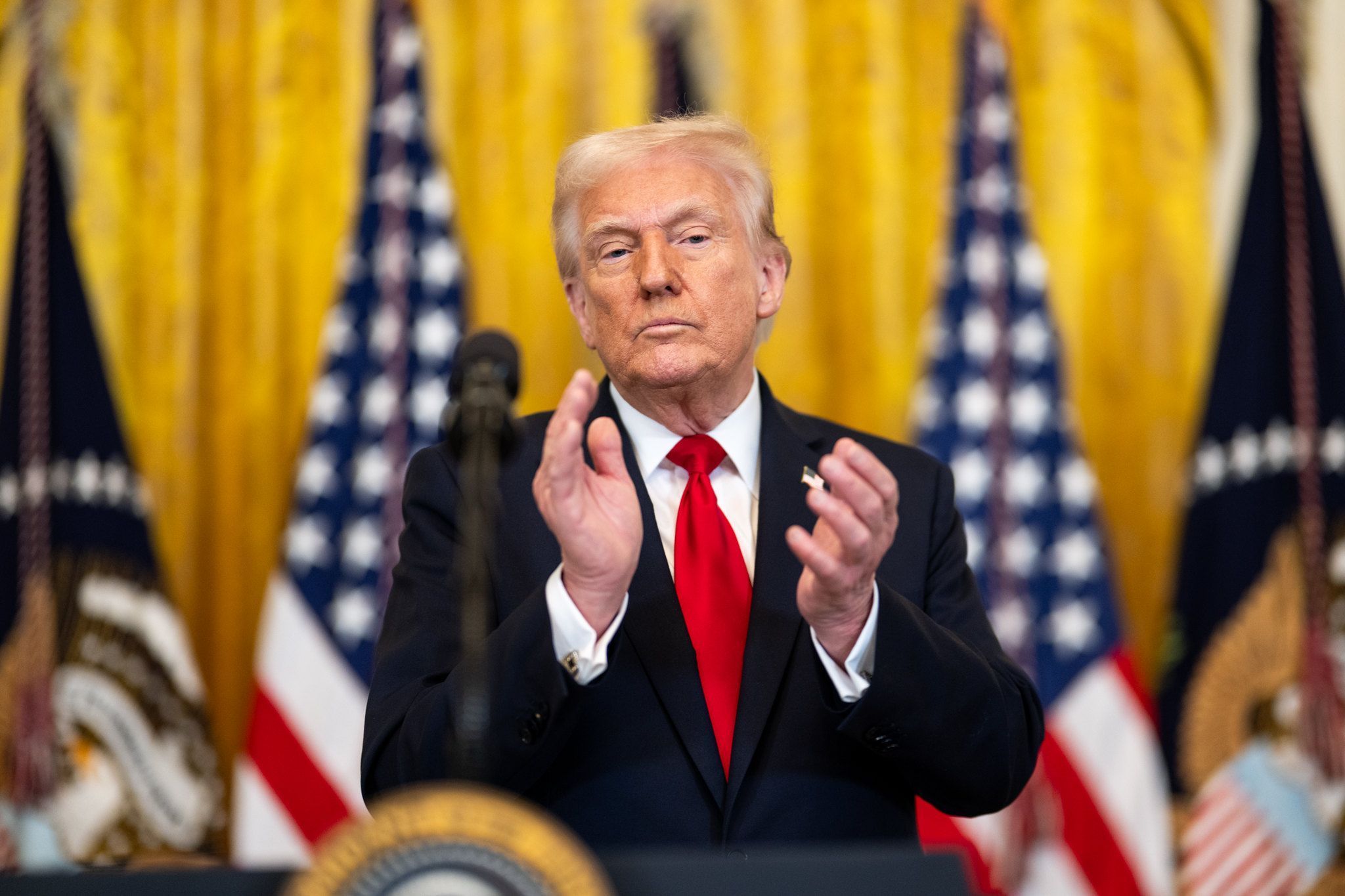 Trump amplia pressão sobre o Brasil e abre investigação que cita até o Pix e a 25 de Março