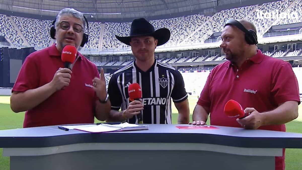 Na Arena MRV para Lendas do Galo, influenciador quer tatuar autógrafo de Ronaldinho