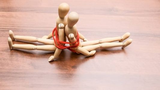 Tudo que você precisa saber sobre amarração amorosa