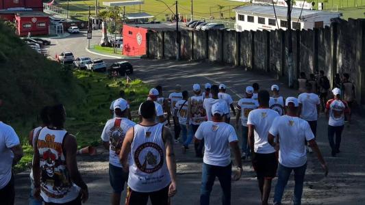 Membros de Organizada do Vitória no Barradão, em Salvador