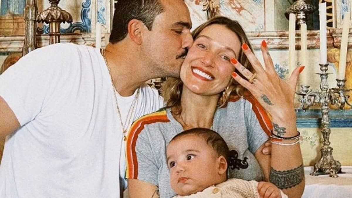 Gabriela Pugliesi e Túlio Dek revelam sexo do segundo filho