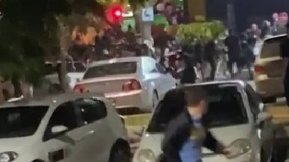 Tiroteio em casa de show deixa jovem morto e adolescente gravemente ferida 