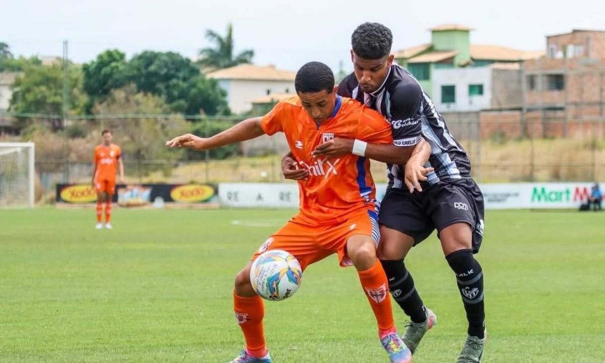 Após derrota fora de casa, Tupi se complica no hexagonal final