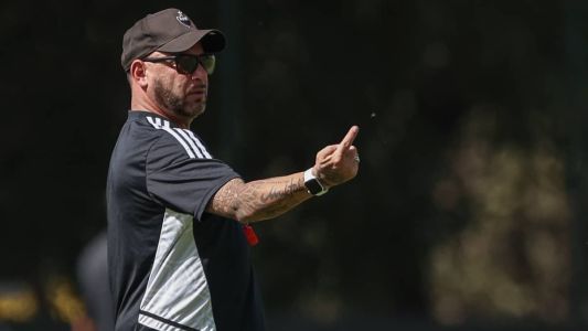 Turco Mohamed comandou o Atlético em 45 partidas, e foi demitido no meio da temporada