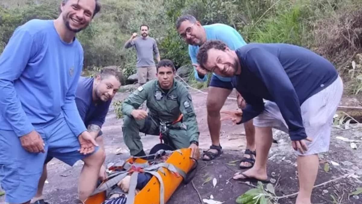 Vídeo: turista cai em escalada e precisa ser içado por resgate na Chapada Diamantina