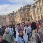 Após Louvre, França evacua turistas no Palácio de Versalhes por ameaça de bomba