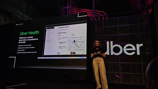 diretora do uber faz apresentação