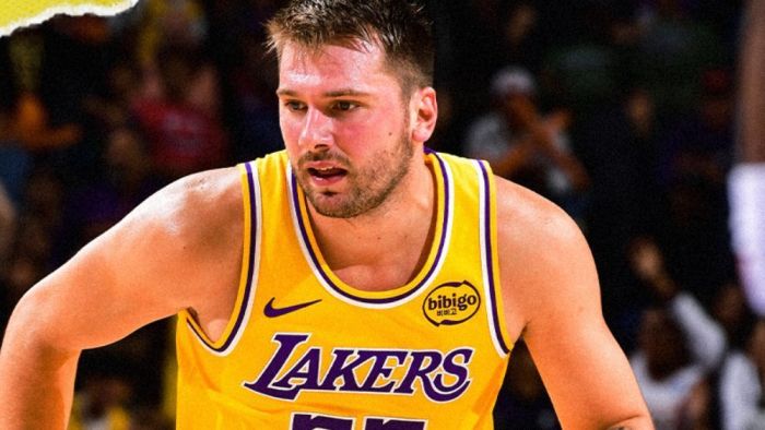 Luka Doncic em ação pelo Los Angeles Lakers em 2025