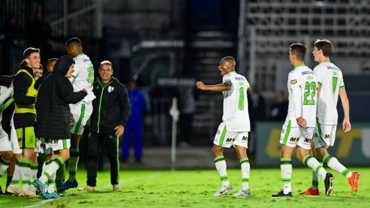 Última vitória do América como visitante no Brasileirão foi em novembro de 2022, contra o RB Bragantino