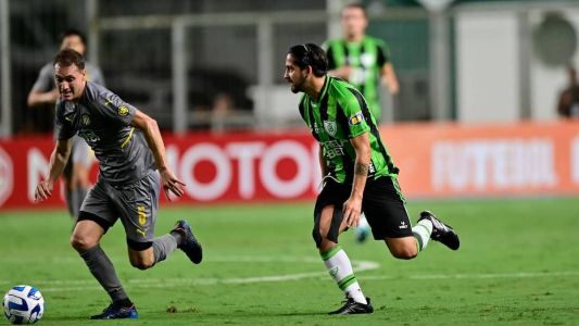 Último jogo de Benítez foi na goleada sobre o Peñarol-URU pela Sul-Americana, no dia 5 de abril