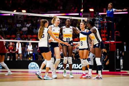 Itália vence Alemanha e avança no Mundial de Vôlei