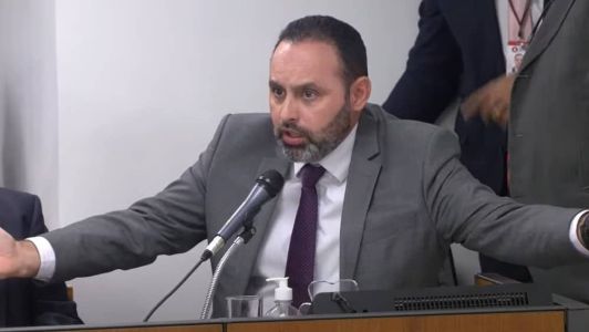 Ulysses Gomes protestou contra apresentação do governo sobre a Recuperação Fiscal