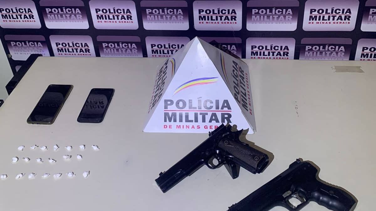 Jovem é preso e adolescentes são apreendidos suspeitos de assaltar motorista de app em Betim