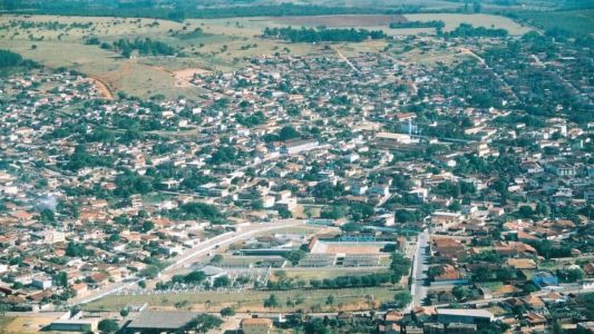 Um dos três suspeitos segue foragido pela polícia
