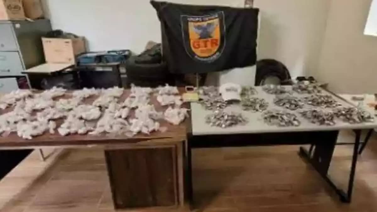Polícia prende três pessoas que carregavam 8,5 mil porções de drogas em Minas Gerais