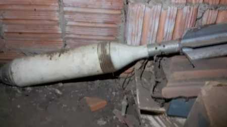 Um morteiro desse estilo tem capacidade para destruir um veículo blindado