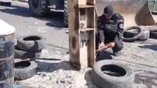 Um policial militar foi ferido no abdômen